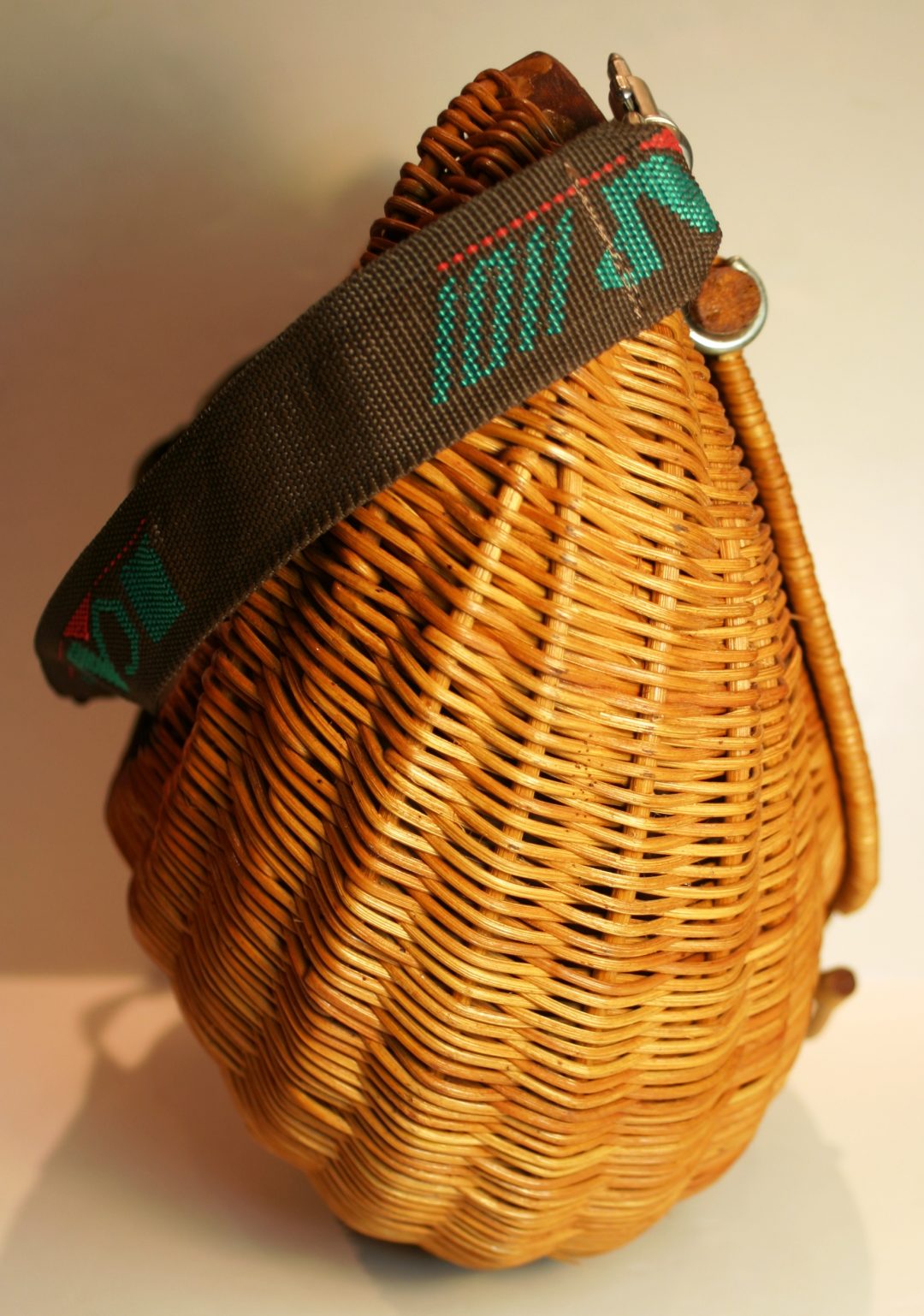 Large European Grapevine Trout Fishing Creel Lava Creek Trading Company