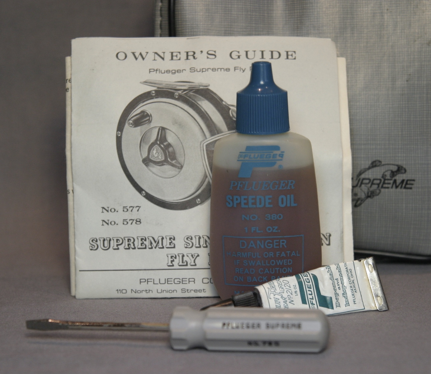 Pflueger Supreme No.578 Fly Fishing Reel W/Case - Image 2