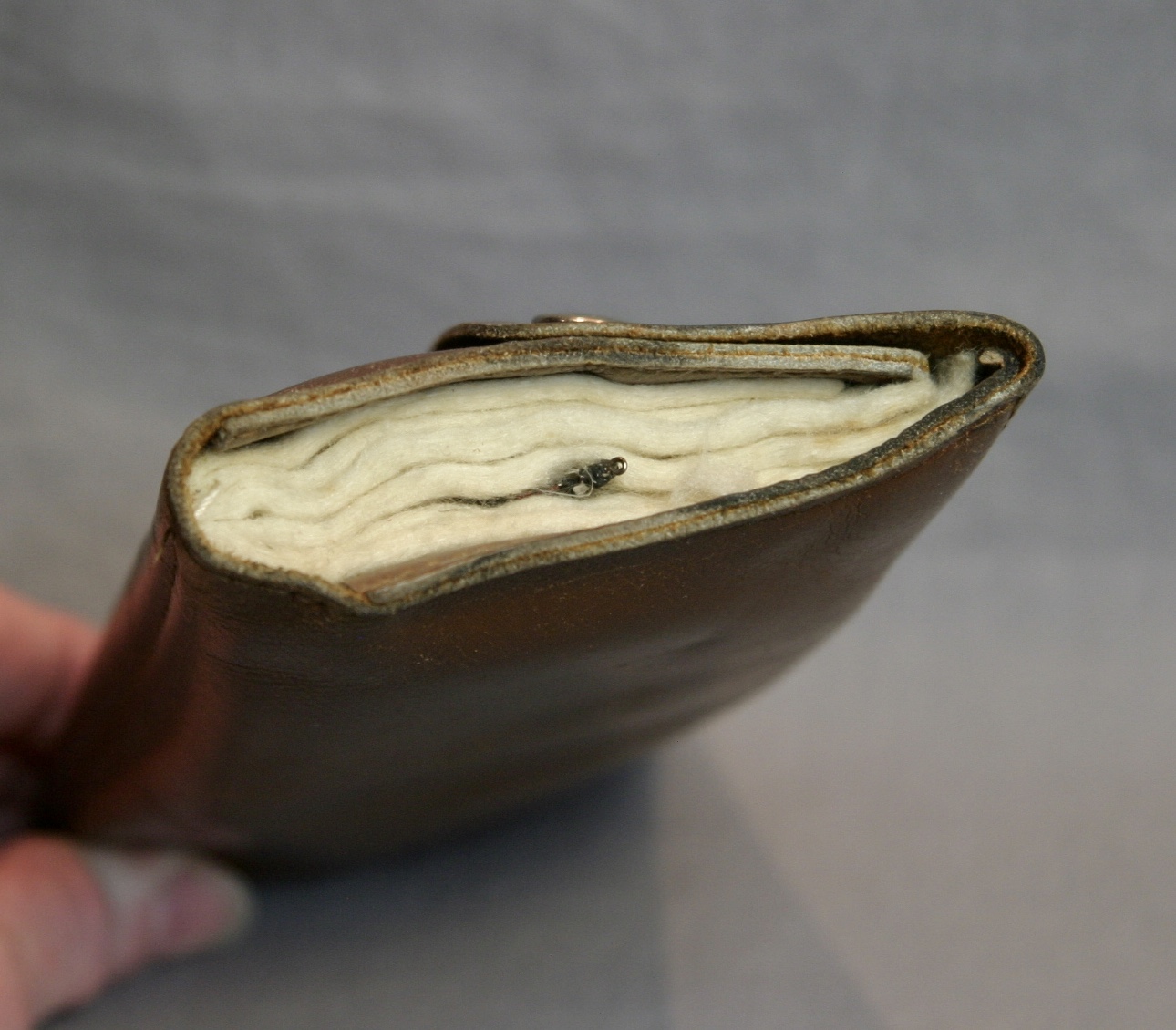 Oregon Saddlemaker Line Flies Fly Wallet - Image 3