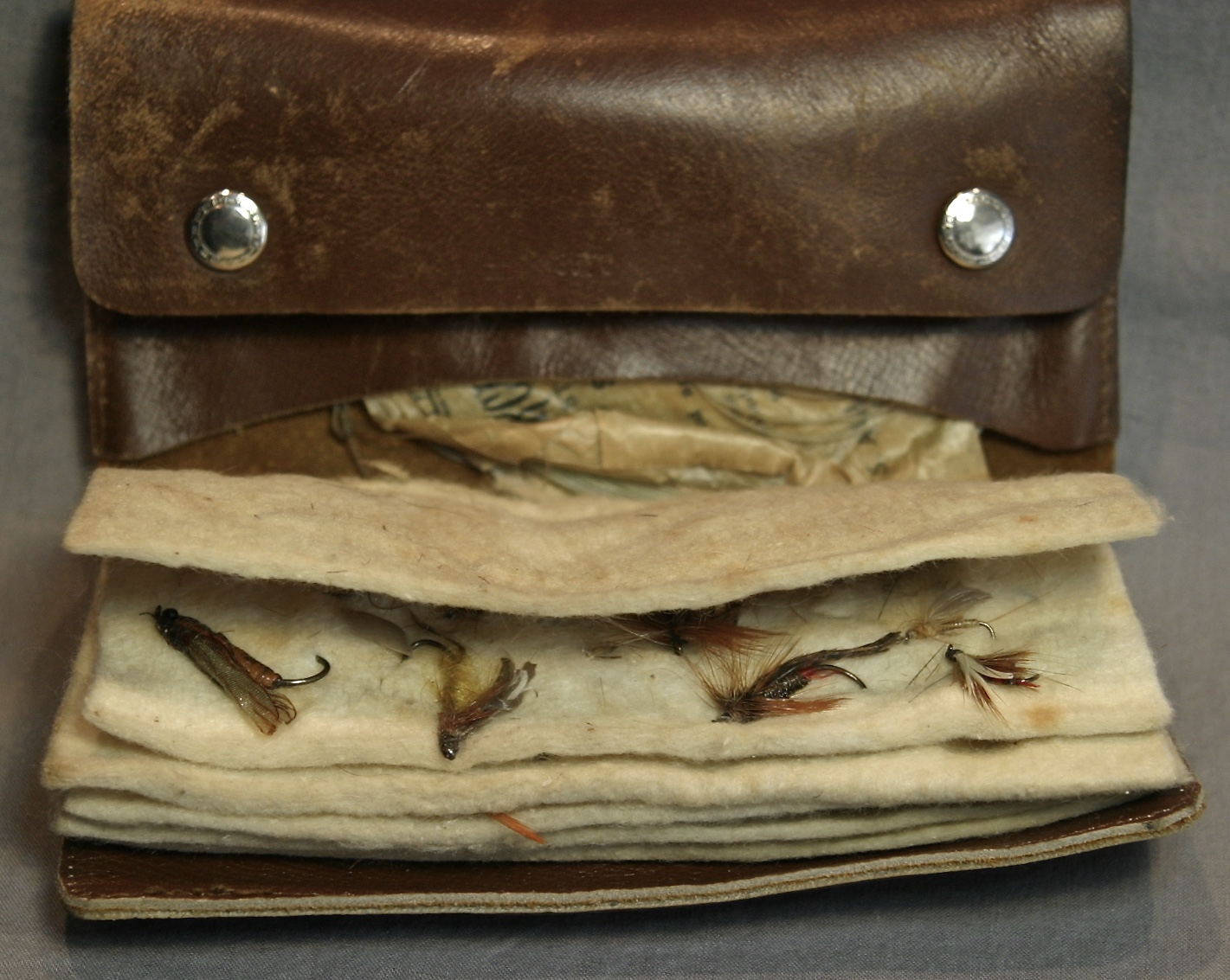 Oregon Saddlemaker Line Flies Fly Wallet - Image 5