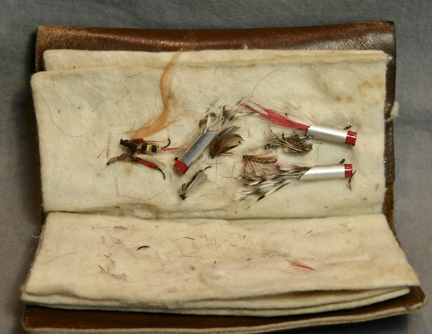 Oregon Saddlemaker Line Flies Fly Wallet - Image 9