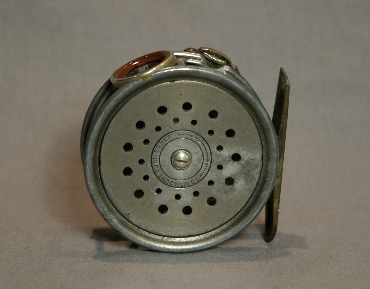 Hardy's Perfect 2 5/8" Fly Fishing Reel - Image 4