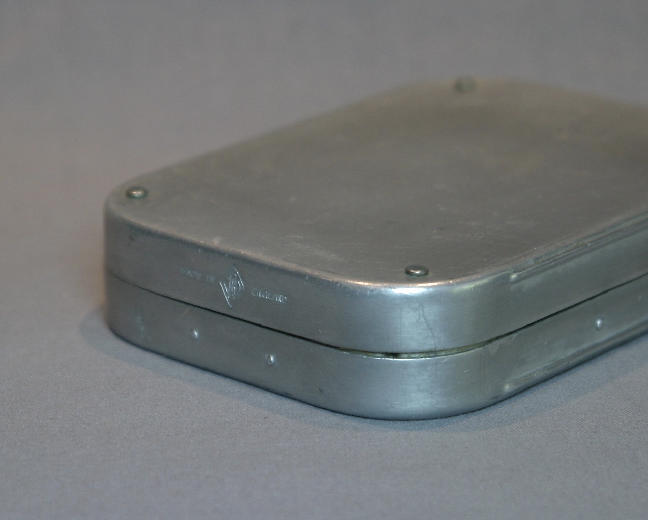 English Fly & Leader Box w/Flies & Leaders - Image 9