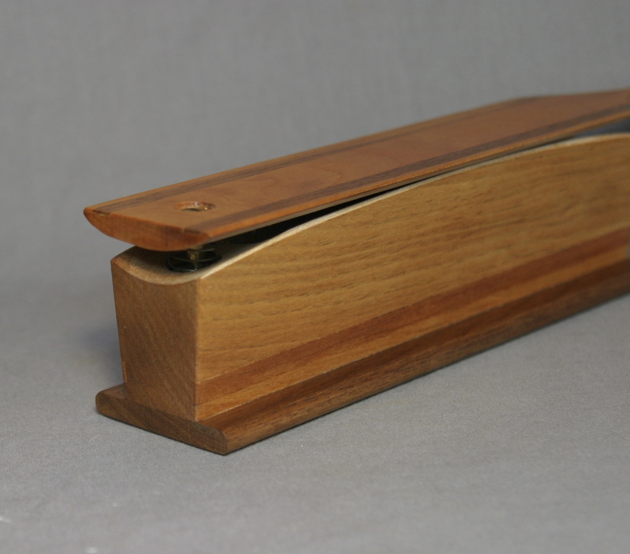 Niles Oesterle Eight Hooter Calls Box Turkey Call - Image 5