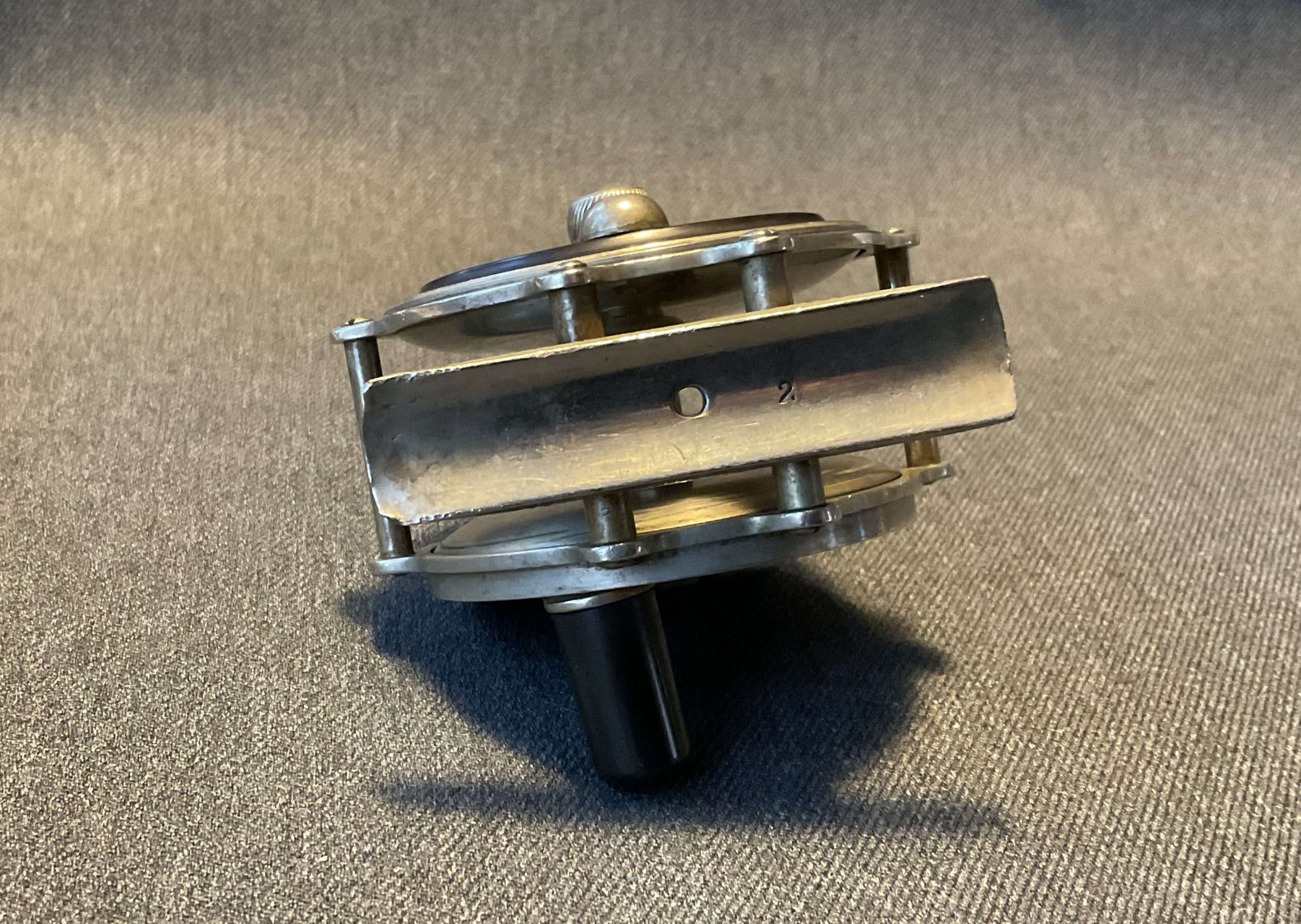 卸直営店(お得な特別割引価格) ☆ Rare JULIUS VOM HOFE Fly Reel